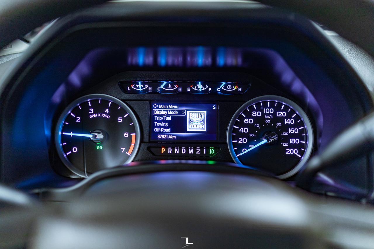 2022 Ford F-250 4x4 Crew Cab XLT FX4 PSeat BCam Red Deer AB