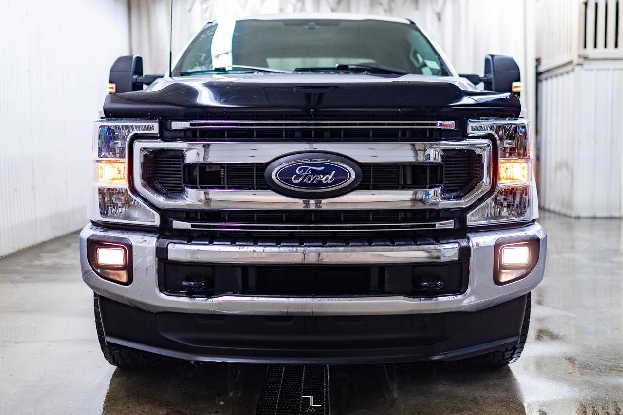 2022 Ford F-250 4x4 Crew Cab XLT FX4 PSeat BCam Red Deer AB
