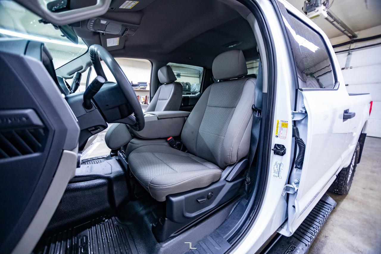 2022 Ford F-250 4x4 Crew Cab XLT FX4 PSeat BCam Red Deer AB