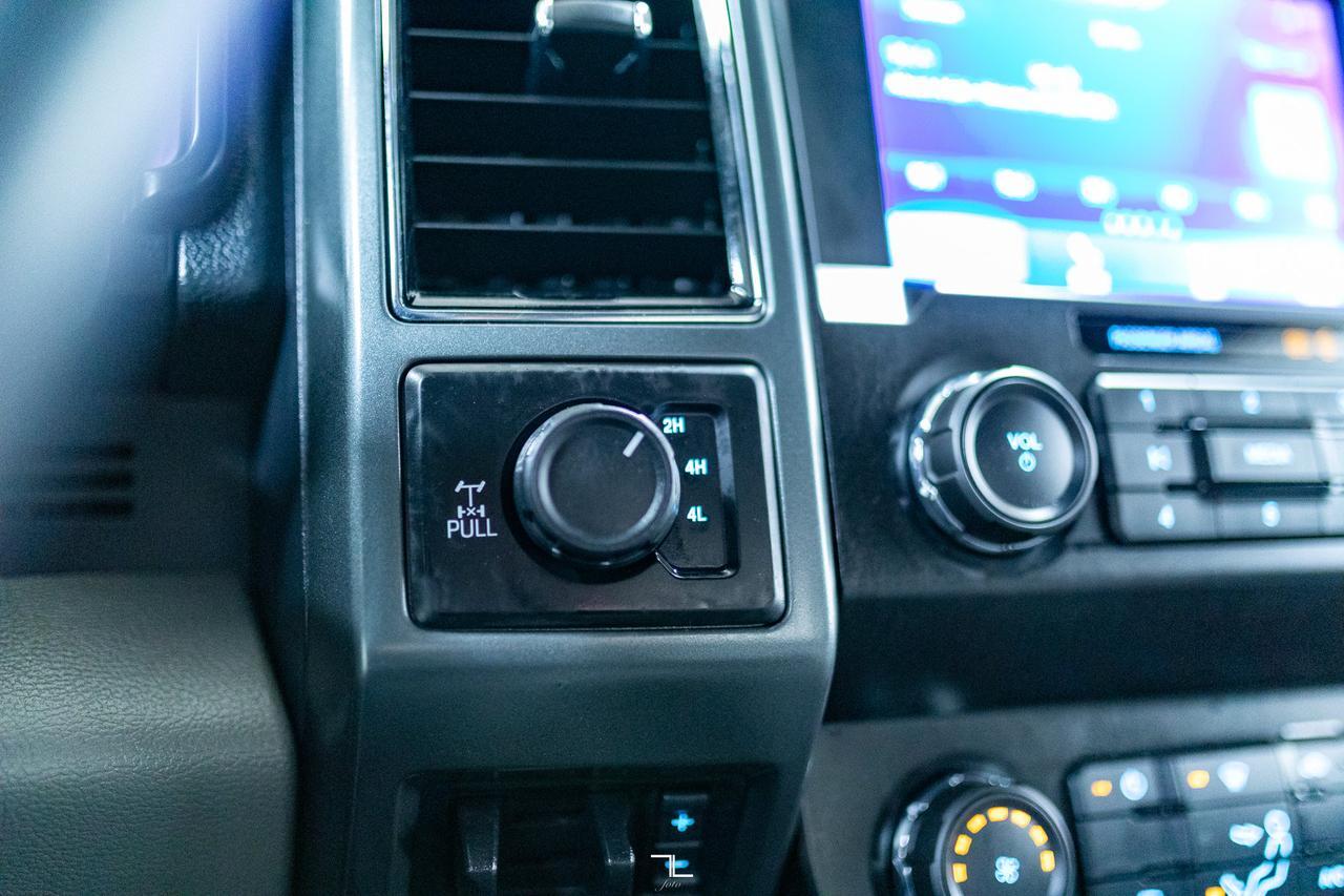 2022 Ford F-250 4x4 Crew Cab XLT FX4 PSeat BCam Red Deer AB