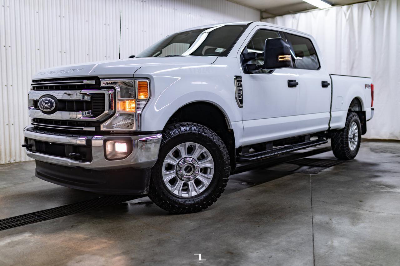2022 Ford F-250 4x4 Crew Cab XLT FX4 PSeat BCam Red Deer AB