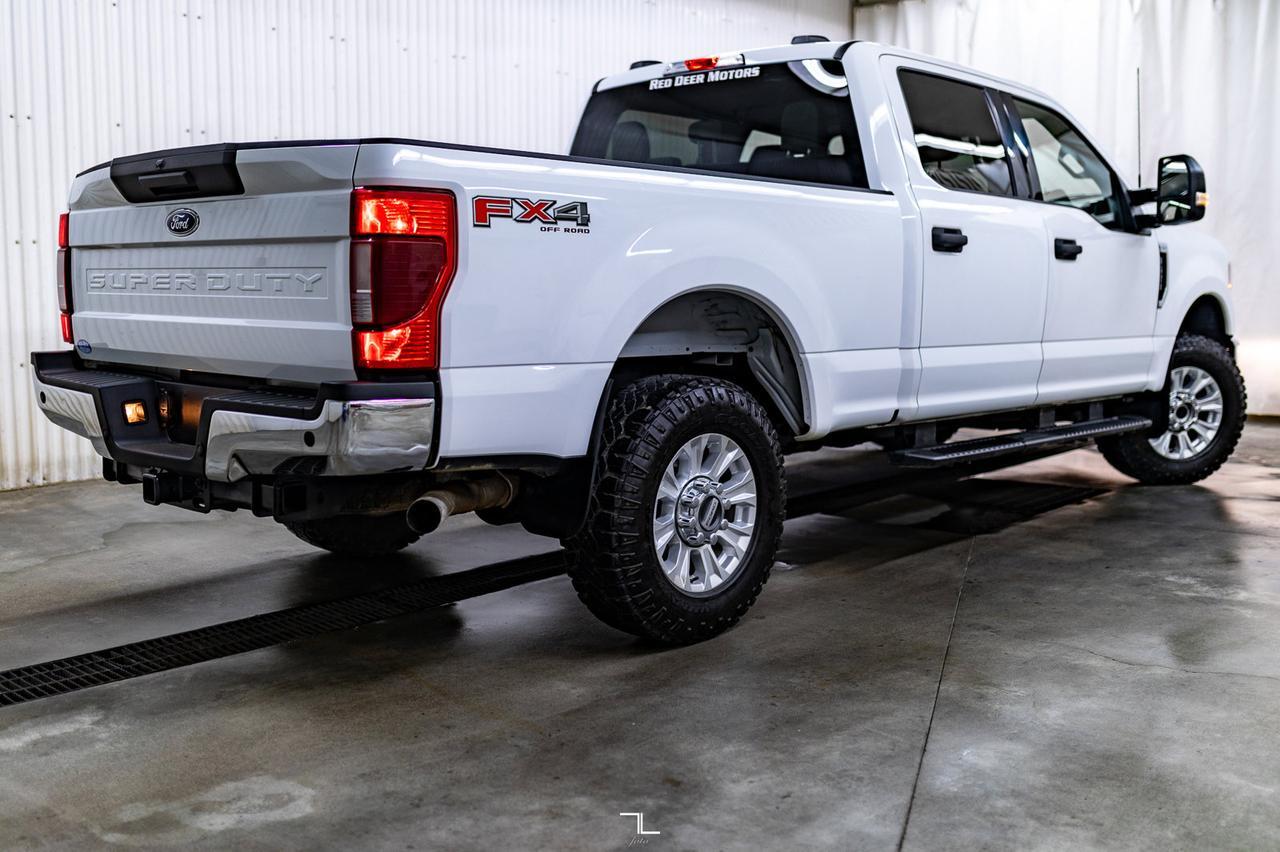 2022 Ford F-250 4x4 Crew Cab XLT FX4 PSeat BCam Red Deer AB