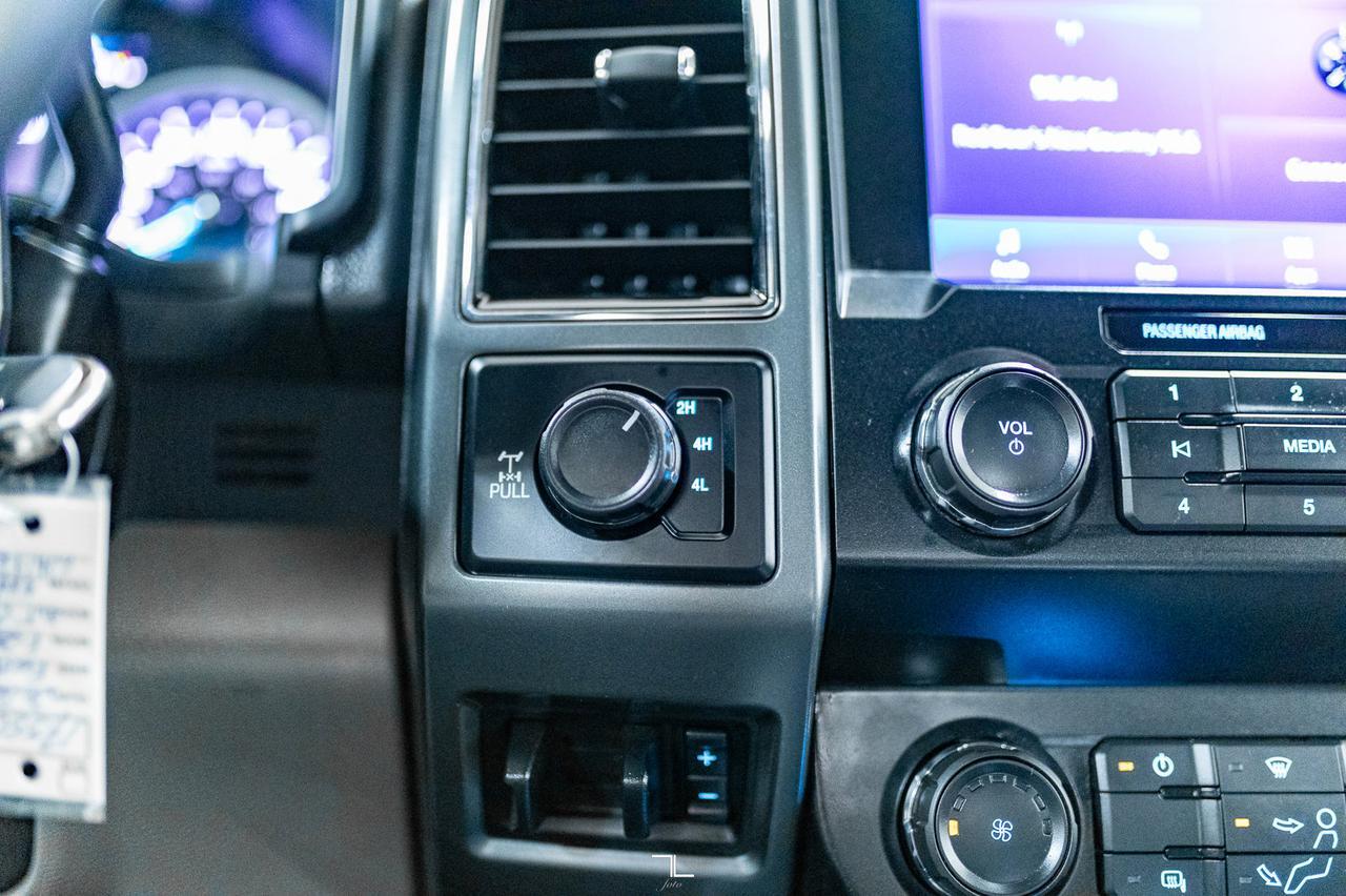 2022 Ford F-250 4x4 Crew Cab XLT FX4 PSeat BCam Red Deer AB