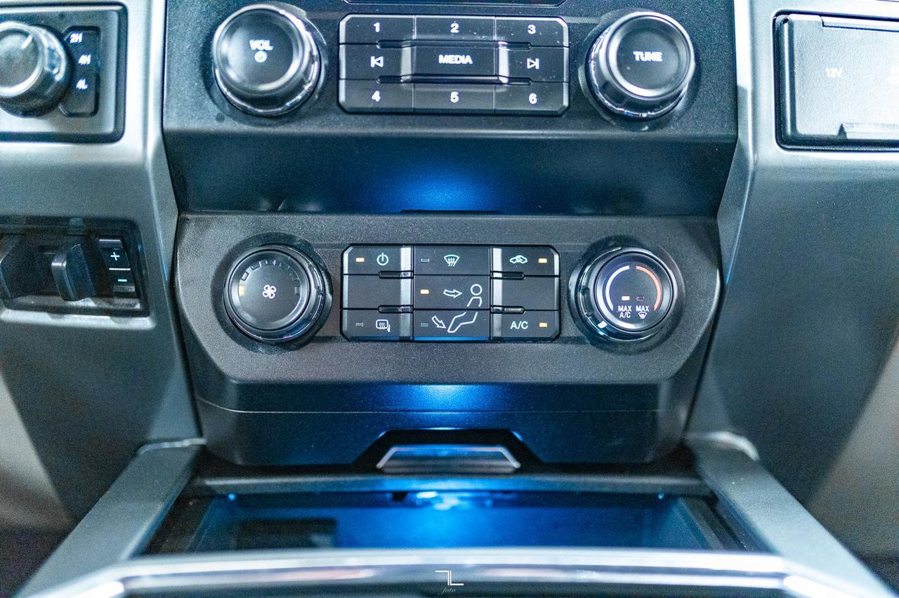 2022 Ford F-250 4x4 Crew Cab XLT FX4 PSeat BCam Red Deer AB