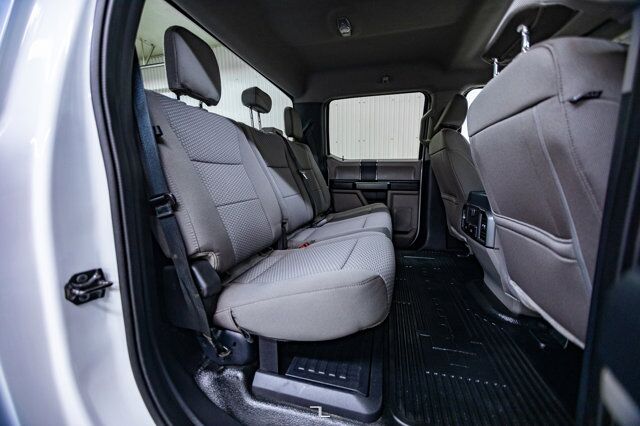 2022 Ford F-250 4x4 Crew Cab XLT FX4 PSeat BCam Red Deer AB