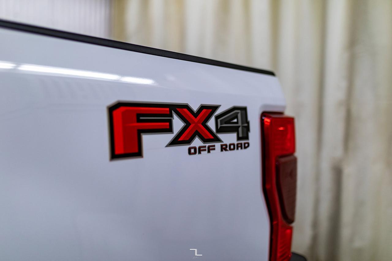 2022 Ford F-250 4x4 Crew Cab XLT FX4 PSeat BCam Red Deer AB