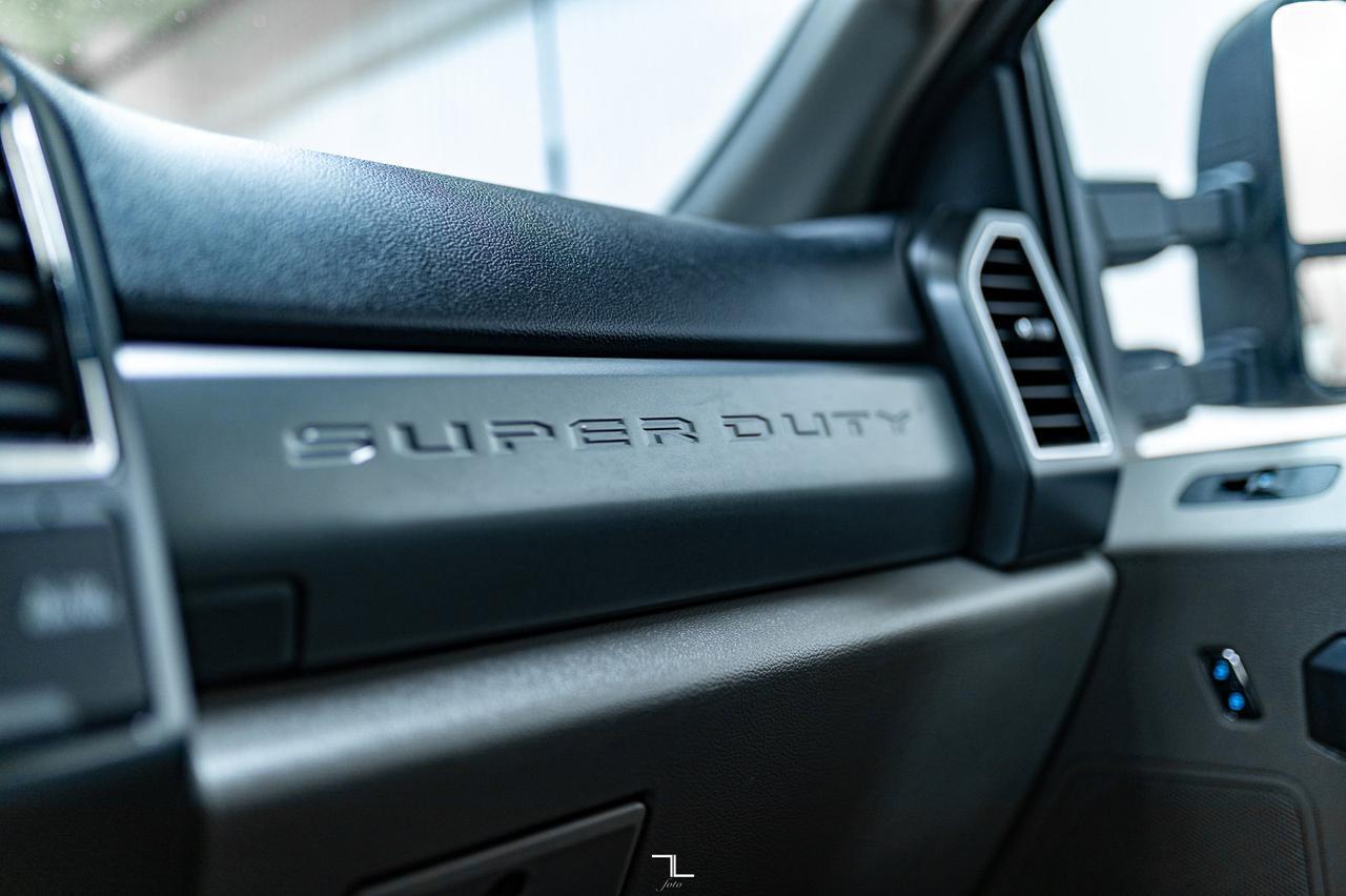 2022 Ford F-250 4x4 Crew Cab XLT FX4 PSeat BCam Red Deer AB