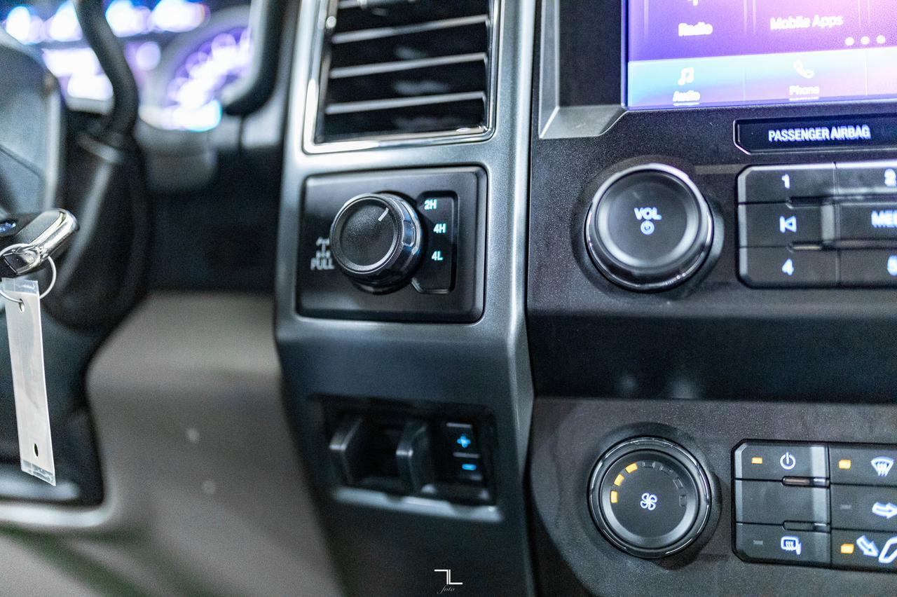 2022 Ford F-250 4x4 Crew Cab XLT FX4 PSeat BCam Red Deer AB