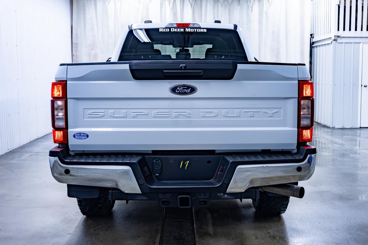 2022 Ford F-250 4x4 Crew Cab XLT FX4 Pseat Bcam Red Deer AB