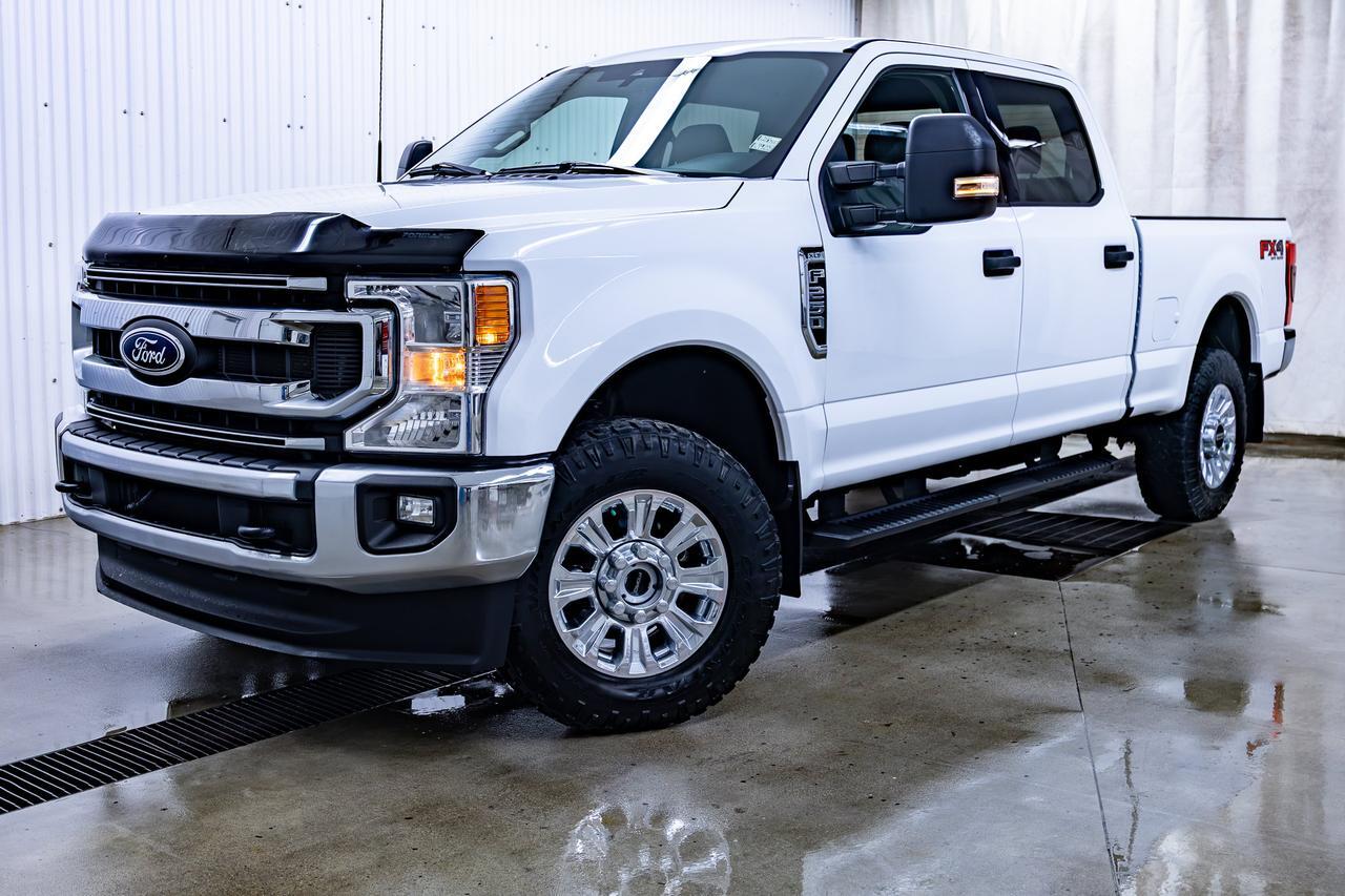 2022 Ford F-250 4x4 Crew Cab XLT FX4 Pseat Bcam Red Deer AB