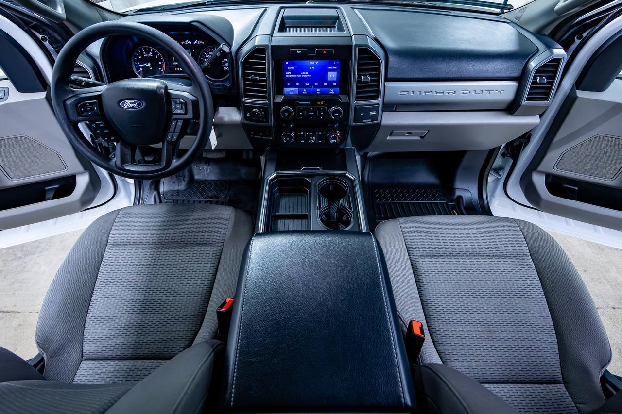 2022 Ford F-250 4x4 Crew Cab XLT FX4 Pseat Bcam Red Deer AB