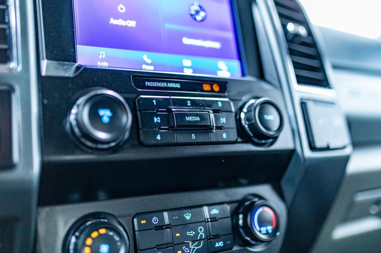 2022 Ford F-250 4x4 Crew Cab XLT Longbox PSeat BCam Red Deer AB