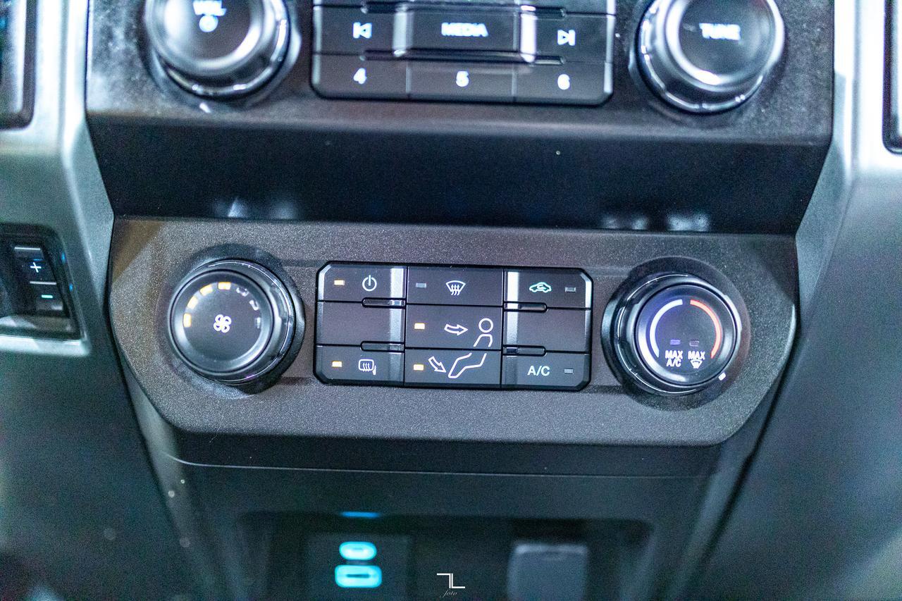 2022 Ford F-250 4x4 Crew Cab XLT Longbox PSeat BCam Red Deer AB