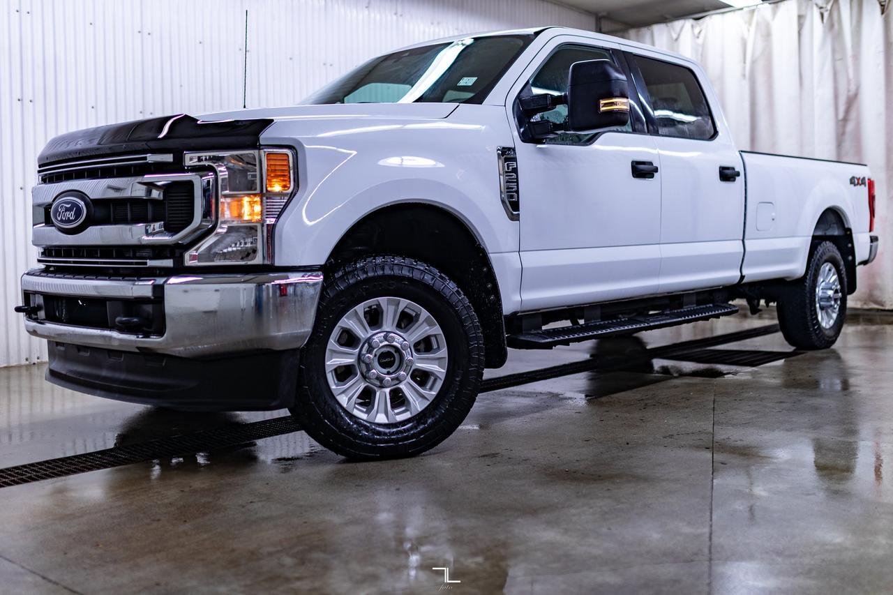 2022 Ford F-250 4x4 Crew Cab XLT Longbox PSeat BCam Red Deer AB