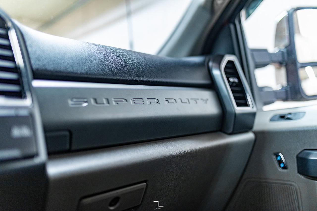 2022 Ford F-250 4x4 Reg Cab XLT PSeat BCam Red Deer AB