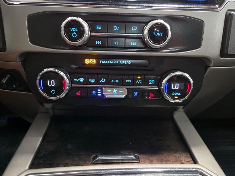 2022 Ford F-250 Lariat Ultimate 4WD 6.7L Diesel GPS Sunroof FREE WARRANTY Call (682)587-6288 Arlington TX