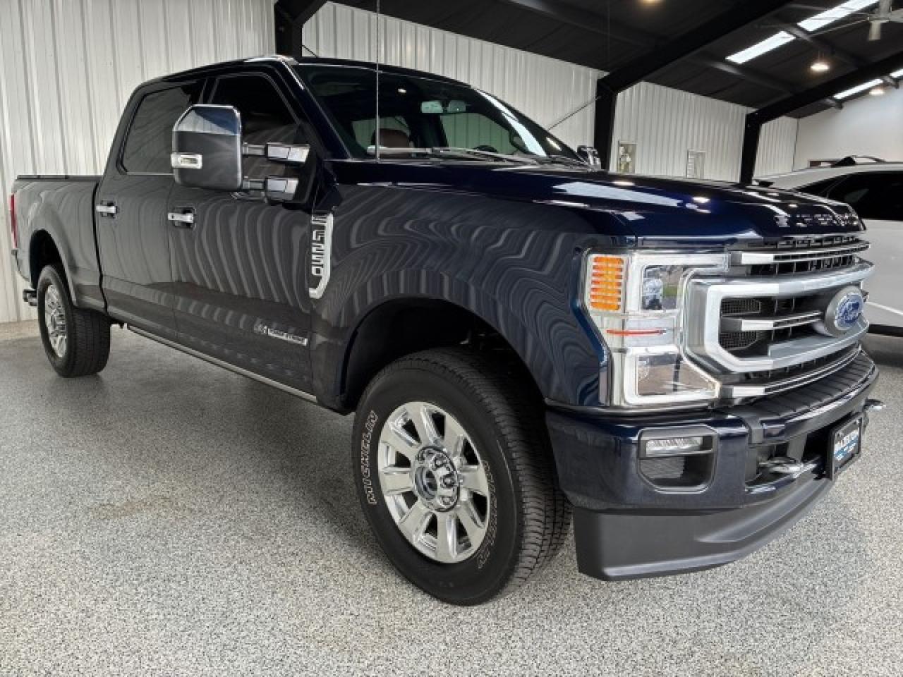 2022 Ford F-250 Platinum, Pano Roof, FX4 Houston TX