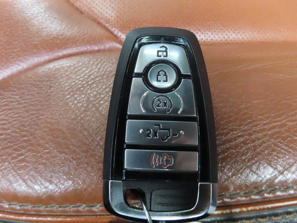 2022 Ford F-250 Super Duty 4x4 Crew Cab King Ranch Fond du Lac WI