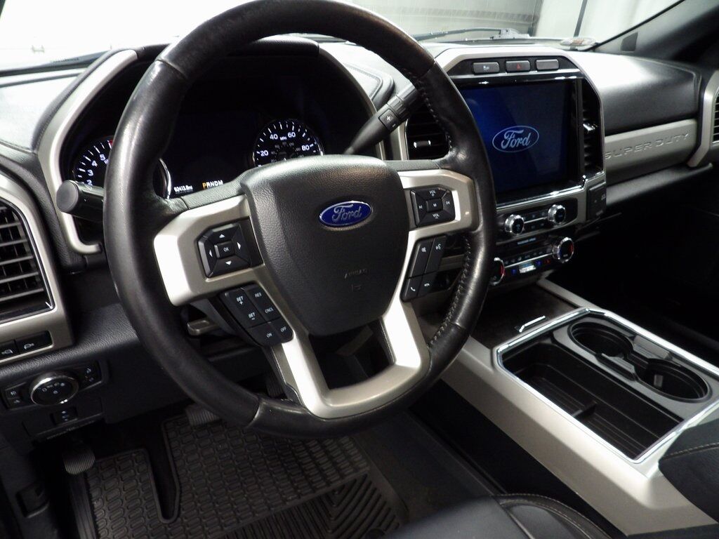 2022 Ford F-250 Super Duty 4x4 Crew Cab Lariat Fond du Lac WI