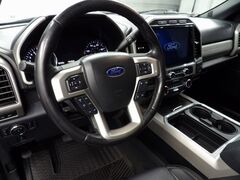 2022 Ford F-250 Super Duty 4x4 Crew Cab Lariat Fond du Lac WI