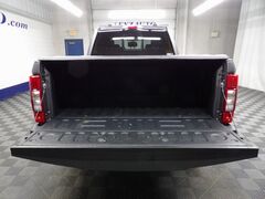 2022 Ford F-250 Super Duty 4x4 Crew Cab Lariat Fond du Lac WI