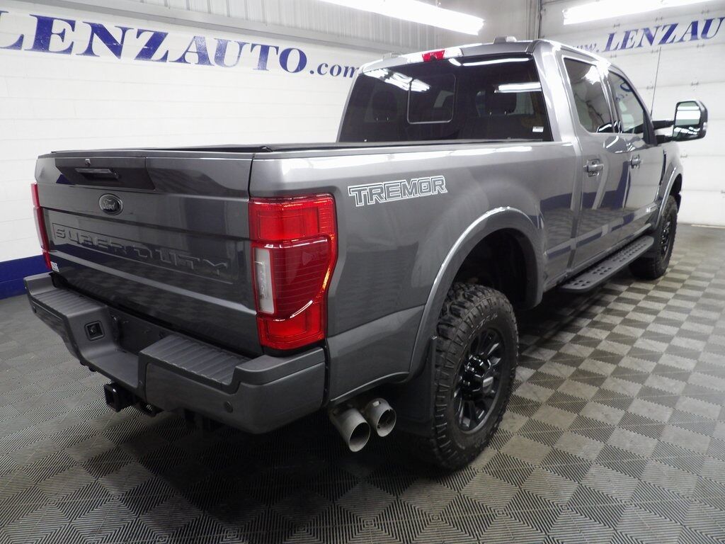 2022 Ford F-250 Super Duty 4x4 Crew Cab Lariat Fond du Lac WI