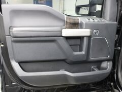 2022 Ford F-250 Super Duty 4x4 Crew Cab Lariat Fond du Lac WI