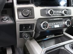 2022 Ford F-250 Super Duty 4x4 Crew Cab Lariat Fond du Lac WI