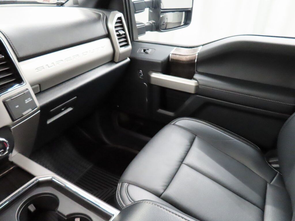 2022 Ford F-250 Super Duty 4x4 Crew Cab Lariat Fond du Lac WI