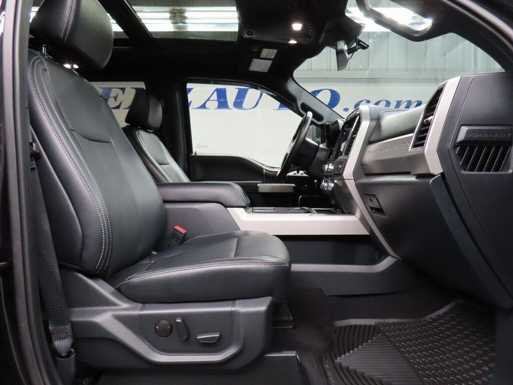2022 Ford F-250 Super Duty 4x4 Crew Cab Lariat Fond du Lac WI