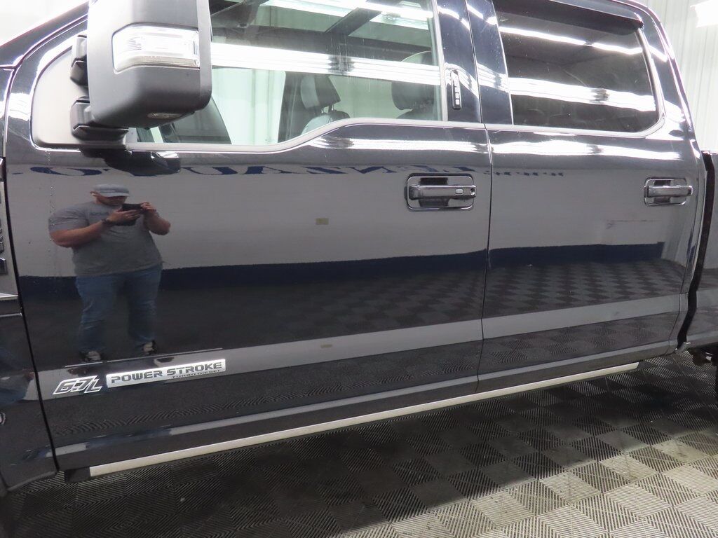 2022 Ford F-250 Super Duty 4x4 Crew Cab Lariat Fond du Lac WI