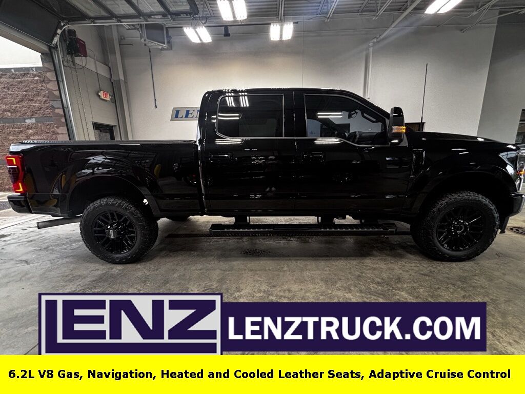 2022 Ford F-250 Super Duty 4x4 Crew Cab Lariat