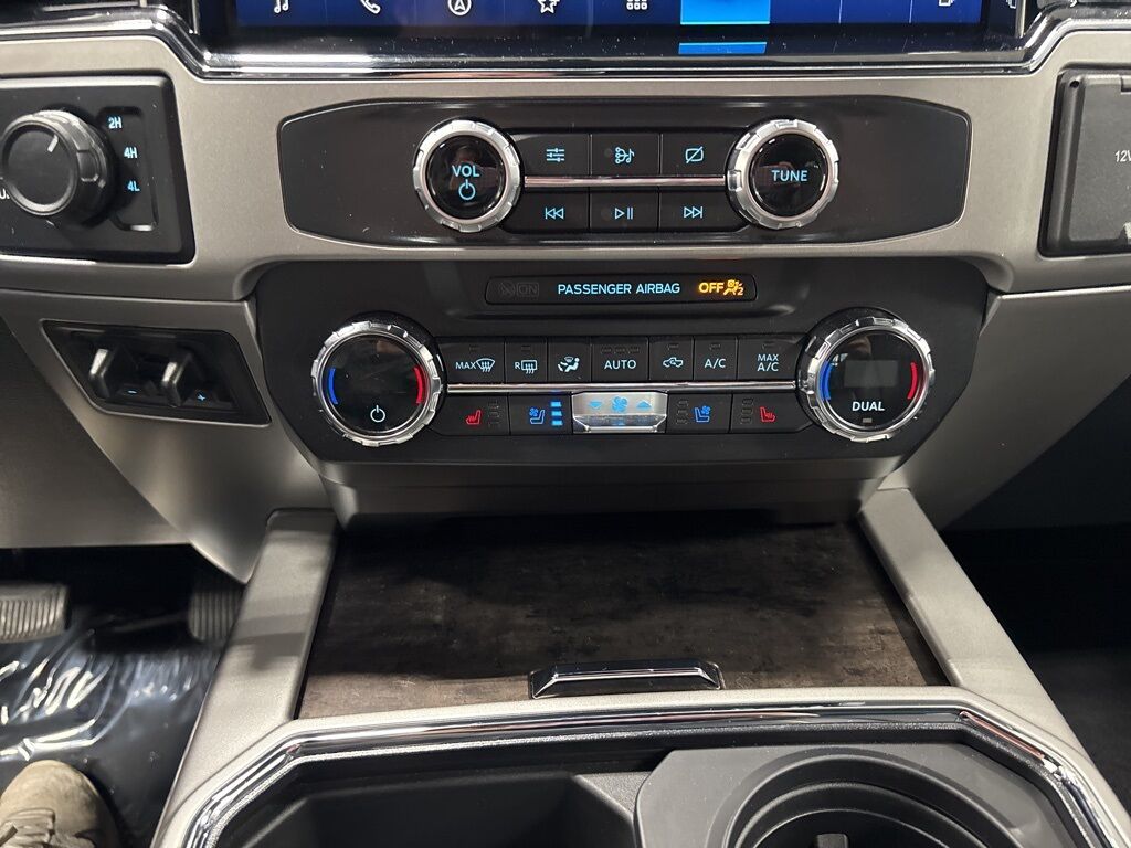 2022 Ford F-250 Super Duty 4x4 Crew Cab Lariat Minocqua WI