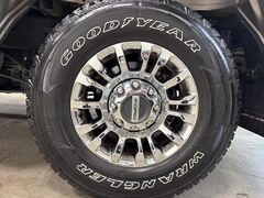 2022 Ford F-250 Super Duty 4x4 Crew Cab Lariat Fond du Lac WI