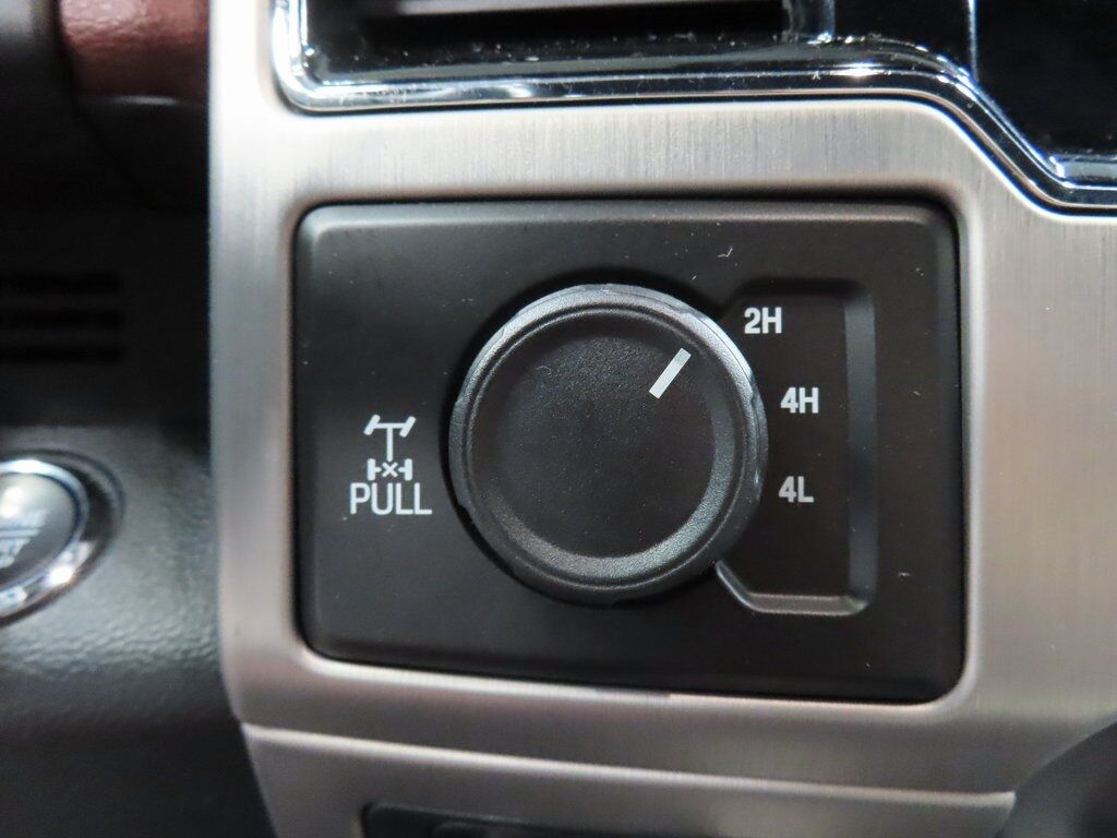 2022 Ford F-250 Super Duty 4x4 Crew Cab Platinum Fond du Lac WI