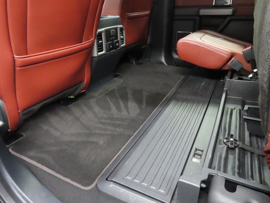 2022 Ford F-250 Super Duty 4x4 Crew Cab Platinum Fond du Lac WI