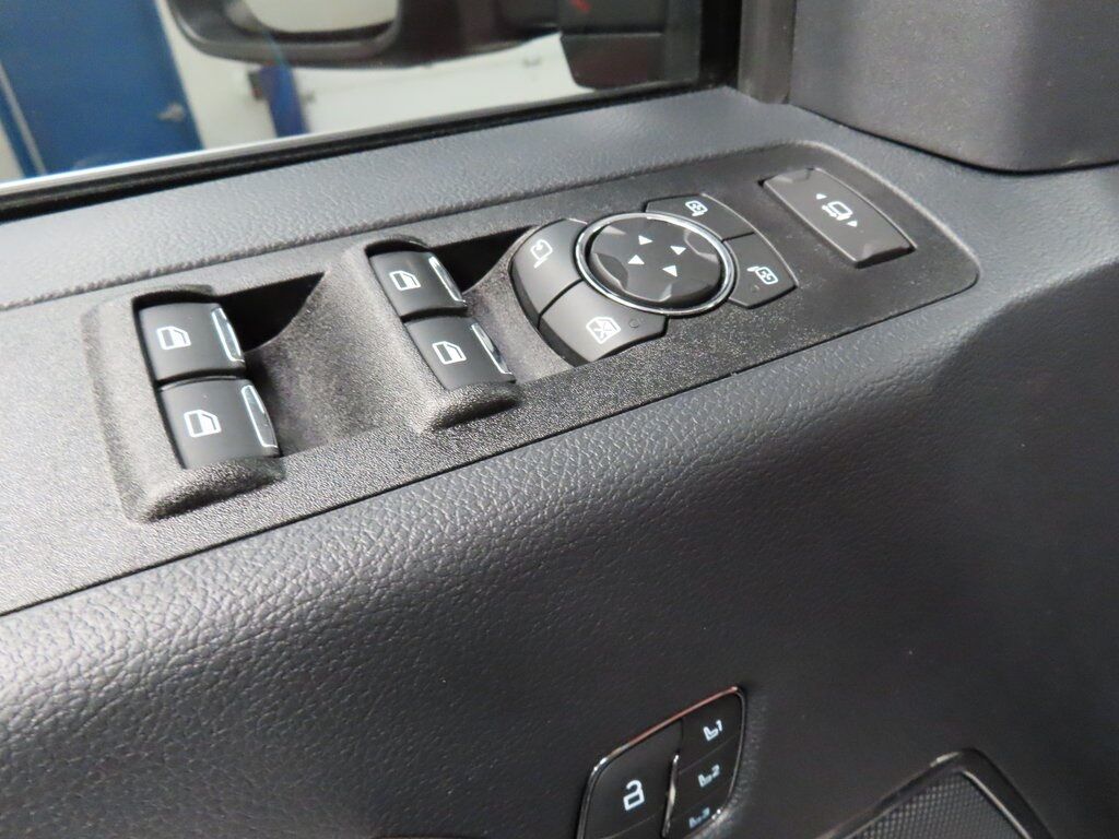 2022 Ford F-250 Super Duty 4x4 Crew Cab Platinum Fond du Lac WI