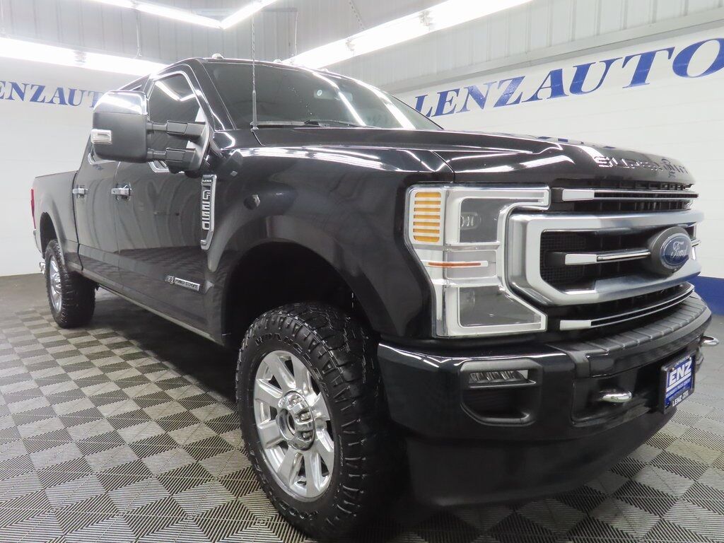 2022 Ford F-250 Super Duty 4x4 Crew Cab Platinum Fond du Lac WI