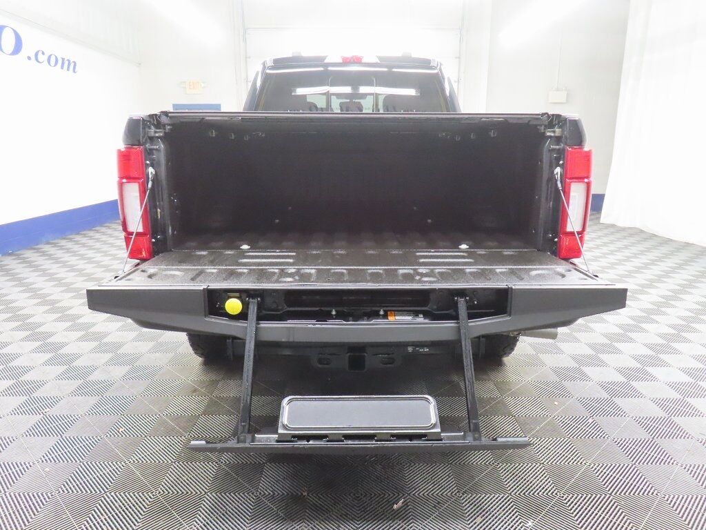 2022 Ford F-250 Super Duty 4x4 Crew Cab Platinum Fond du Lac WI