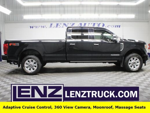 2022_Ford_F-250 Super Duty_4x4 Crew Cab Platinum_ Fond du Lac WI