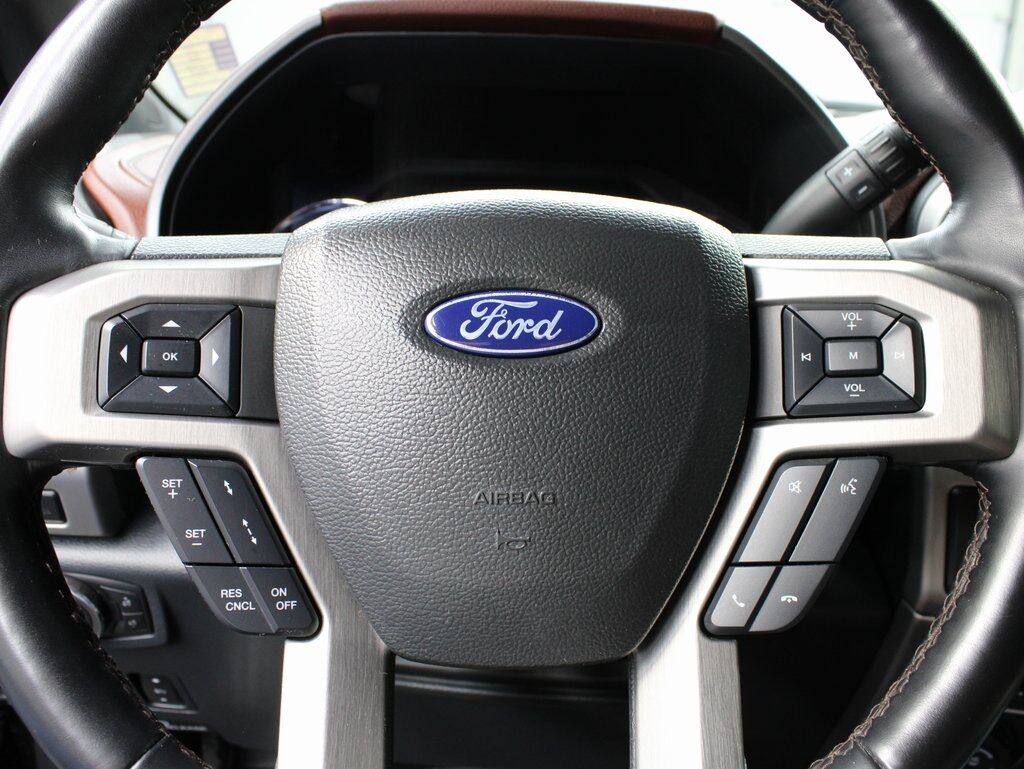 2022 Ford F-250 Super Duty 4x4 Crew Cab Platinum Fond du Lac WI