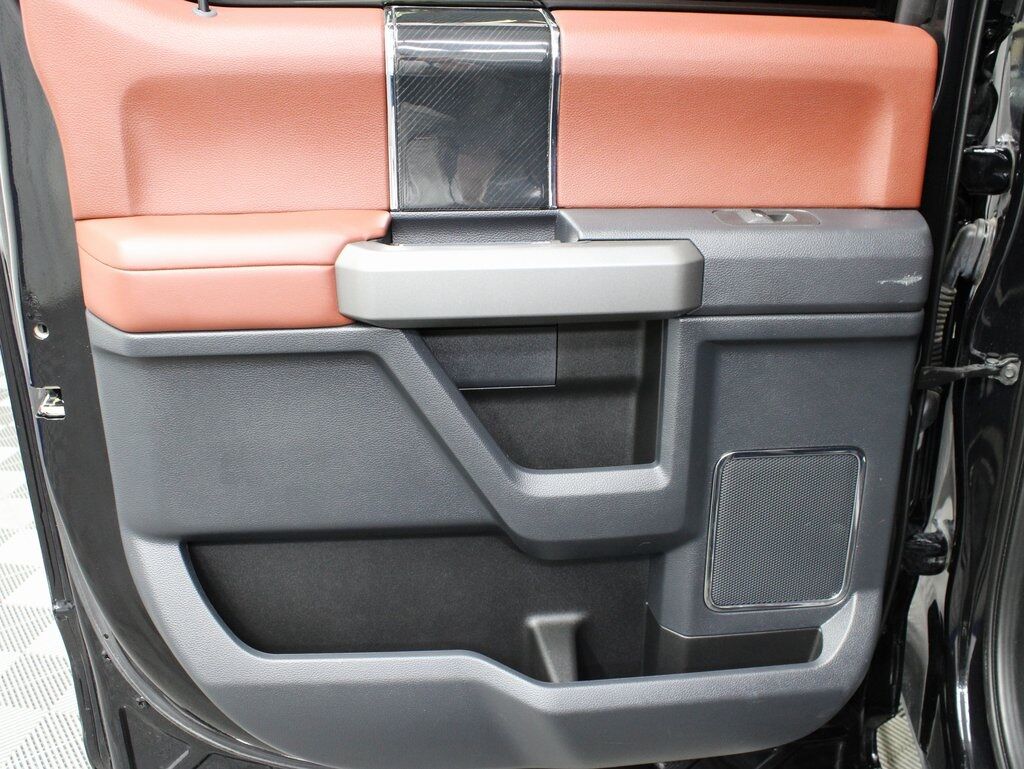 2022 Ford F-250 Super Duty 4x4 Crew Cab Platinum Fond du Lac WI
