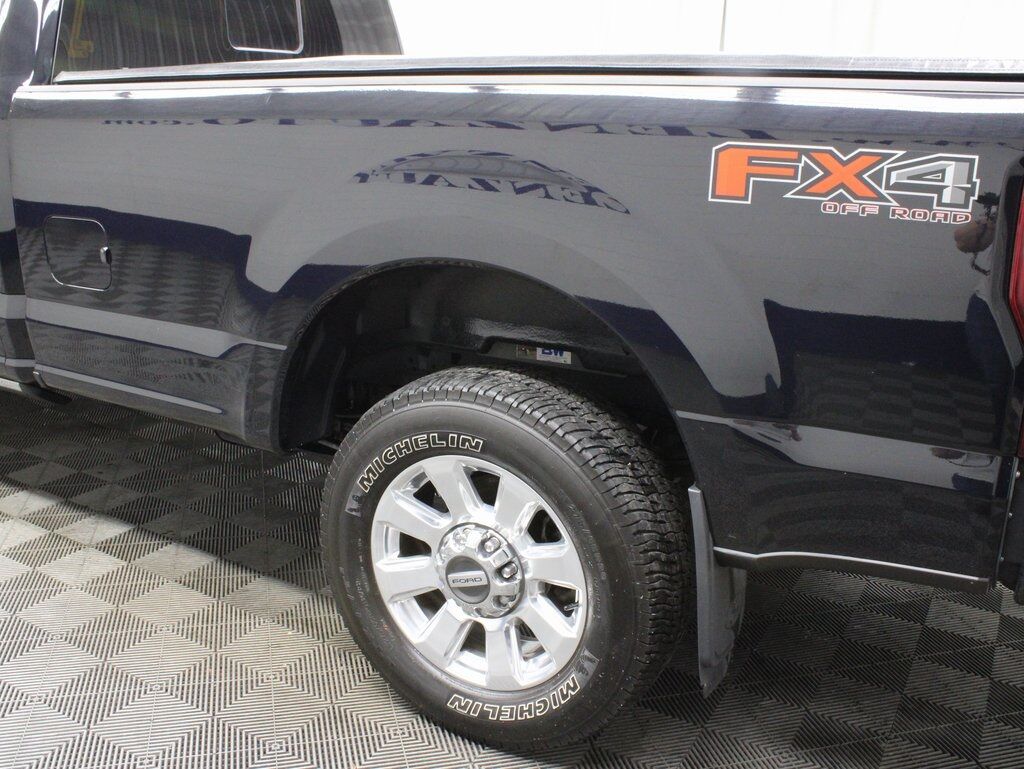 2022 Ford F-250 Super Duty 4x4 Crew Cab Platinum Fond du Lac WI