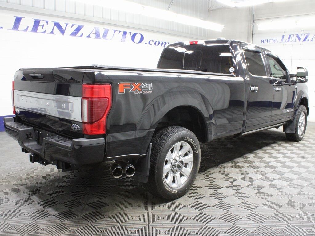 2022 Ford F-250 Super Duty 4x4 Crew Cab Platinum Fond du Lac WI