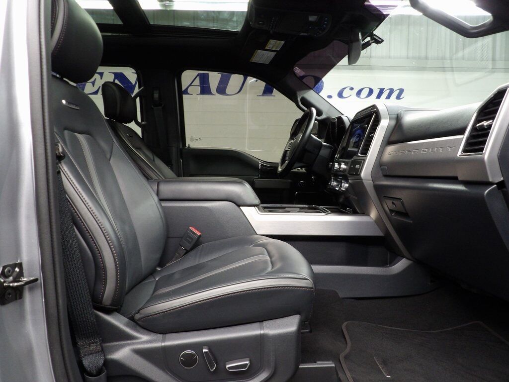 2022 Ford F-250 Super Duty 4x4 Crew Cab Platinum Fond du Lac WI