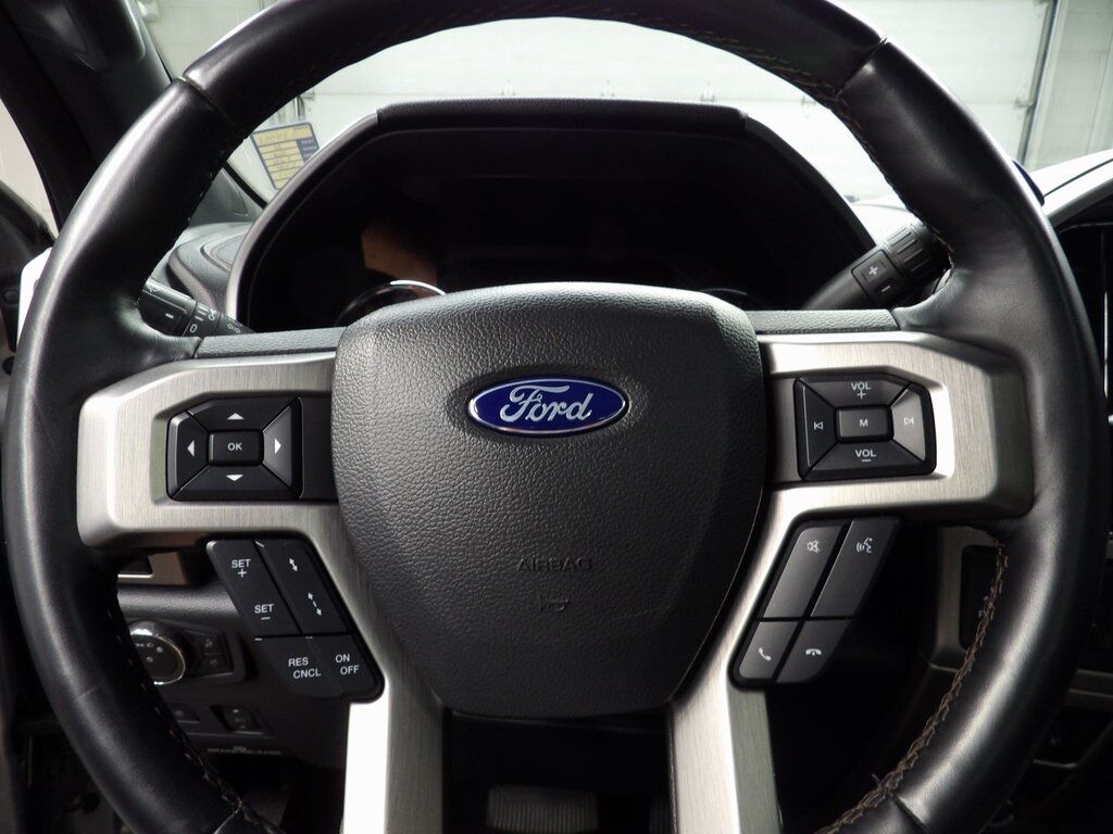 2022 Ford F-250 Super Duty 4x4 Crew Cab Platinum Fond du Lac WI