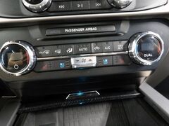 2022 Ford F-250 Super Duty 4x4 Crew Cab Platinum Fond du Lac WI