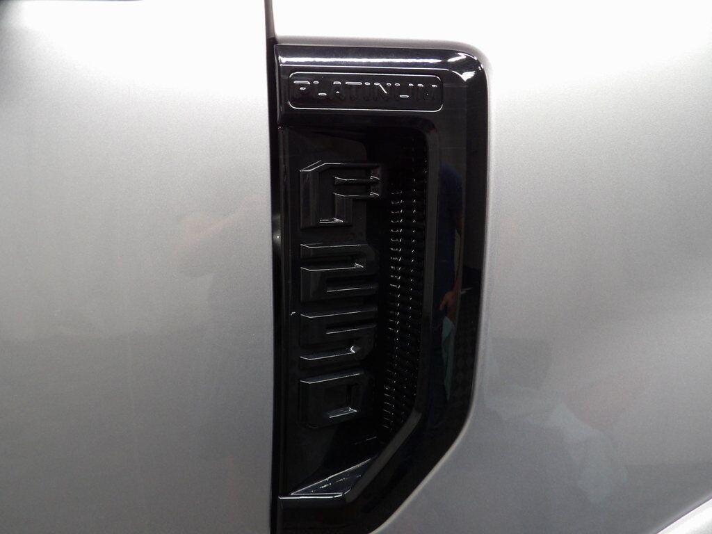 2022 Ford F-250 Super Duty 4x4 Crew Cab Platinum Fond du Lac WI