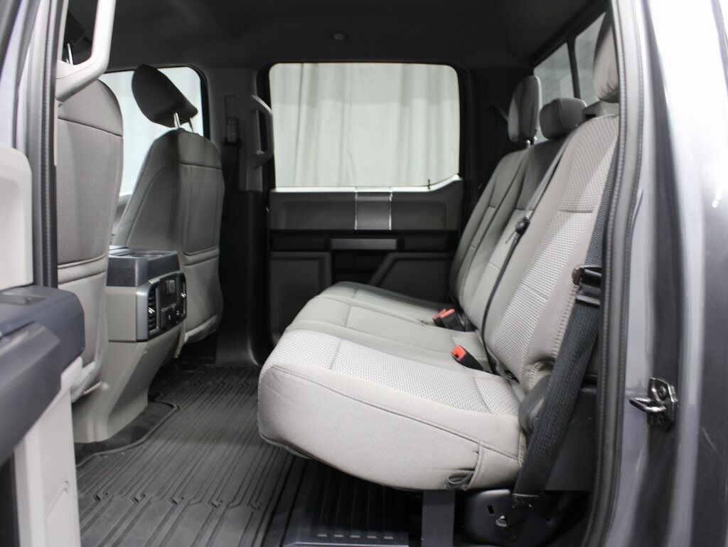 2022 Ford F-250 Super Duty 4x4 Crew Cab XLT Fond du Lac WI