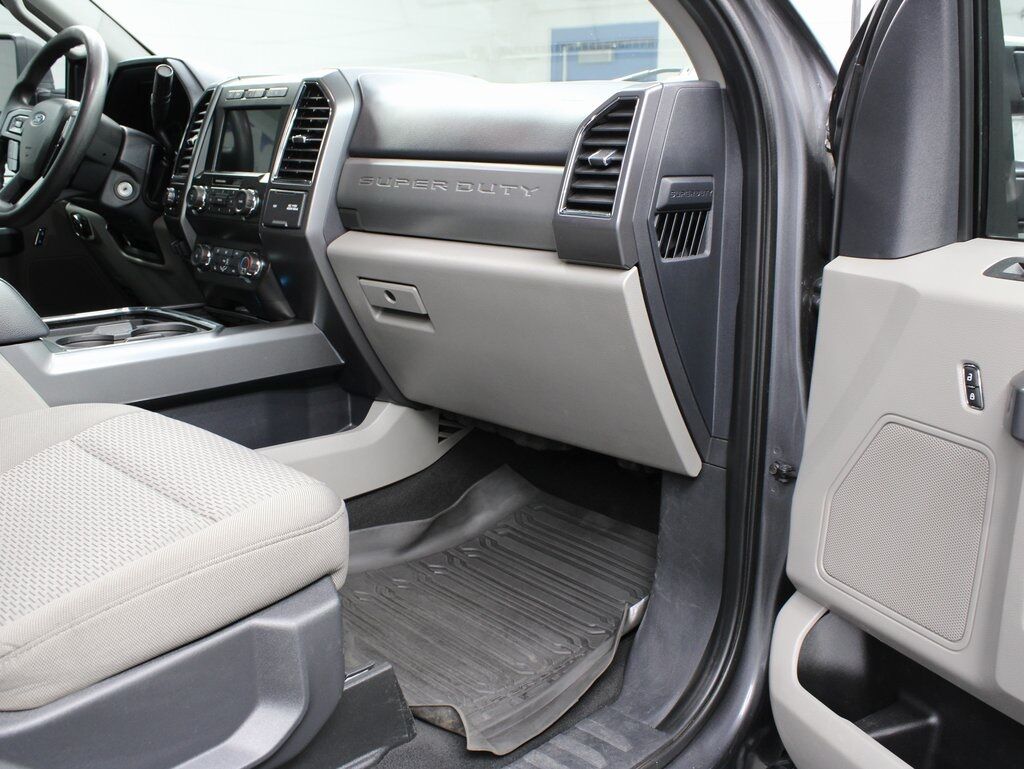 2022 Ford F-250 Super Duty 4x4 Crew Cab XLT Fond du Lac WI